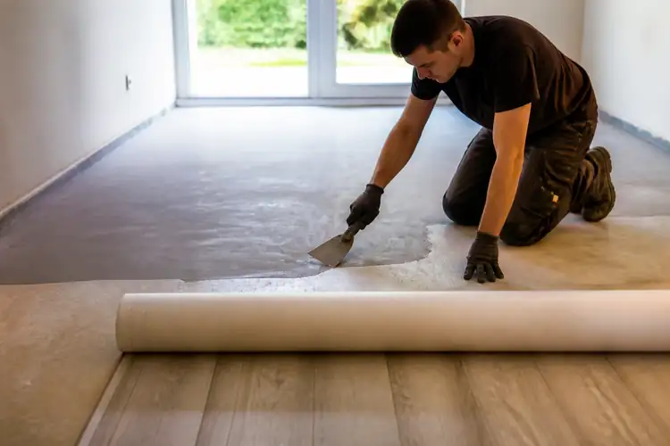 Ondergrond voorbereiden klikvinyl